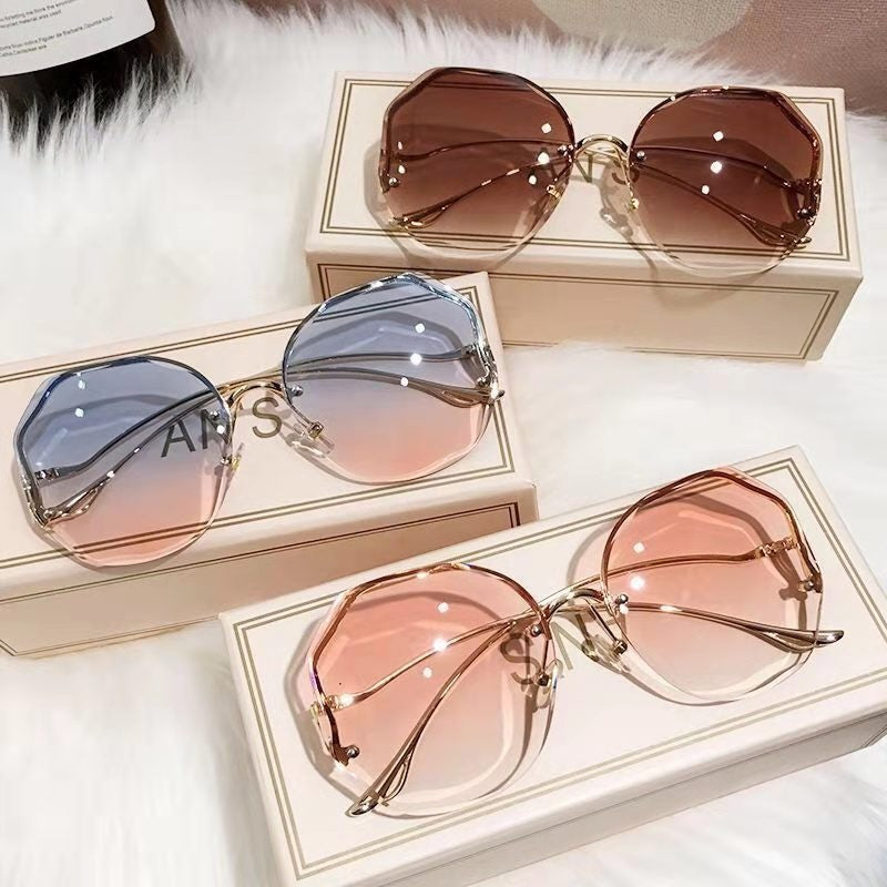 Sunglasses & Fashion Glasses